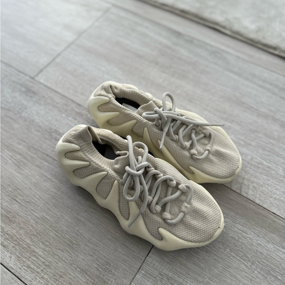 Yeezy 450 Cloud White